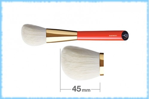 Кисть Hakuhodo для пудры S531 Powder Brush Angled